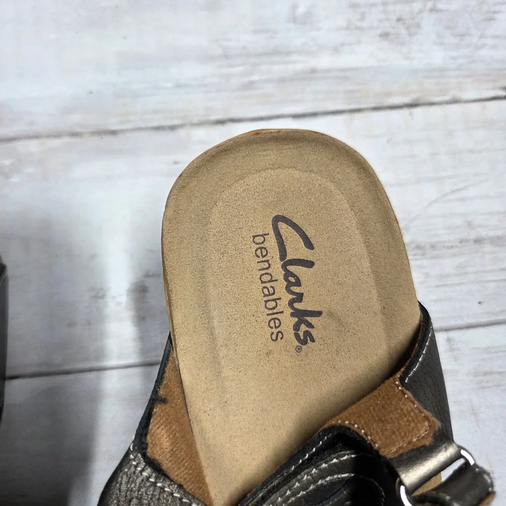 Clarks bendables wedge